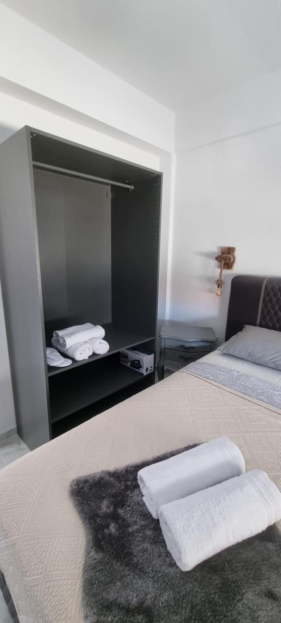 Ellis-Suites Nea Peramos Kavala 외부 사진